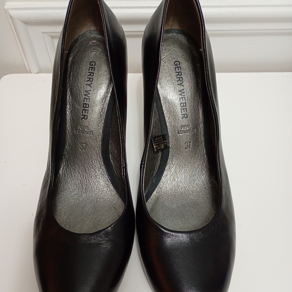 Men's Black Leather Shoes